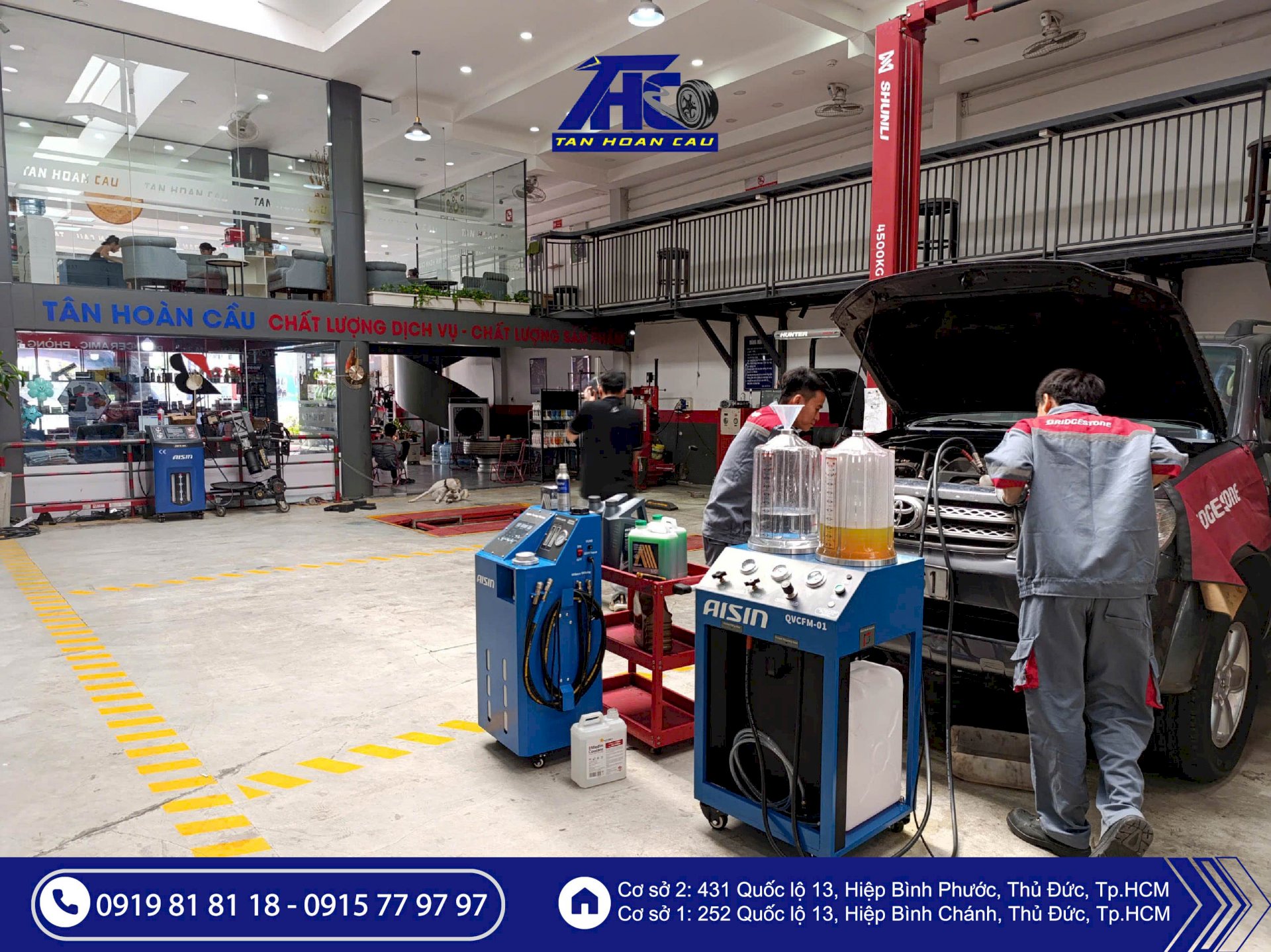 Kiểm tra hệ thống làm mát bảo vệ động cơ trước mùa mưa tại Ô Tô Tân Hoàn Cầu – Trung tâm bảo dưỡng, sửa chữa, chăm sóc xe và lốp ô tô chuyên nghiệp top đầu TP.HCM