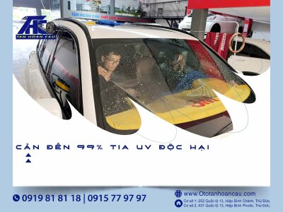 Dán phim cách nhiệt ô tô bên trong hay bên ngoài xe - Cách nào đúng và tốt nhất