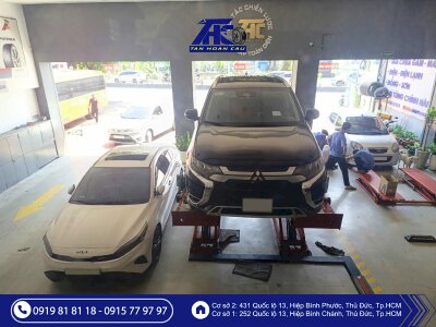 Xe đi cao tốc – leo đèo – kẹt xe hành trình đường dài: Những hệ thống nào của xe ô tô chịu áp lực nặng nề nhất? Đặt lịch kiểm tra & bảo dưỡng ngay tại trung tâm bảo dưỡng & chăm sóc xe toàn diện chuyên nghiệp Ô Tô Tân Hoàn Cầu TPHCM