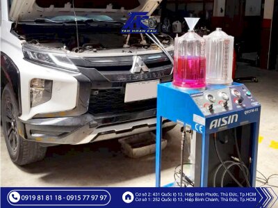 Nước làm mát – Chi tiết nhỏ nhưng cứu cả động cơ mùa nắng nóng! Đặt lịch kiểm tra & bảo dưỡng ngay tại trung tâm chăm sóc xe toàn diện Ô Tô Tân Hoàn Cầu TPHCM