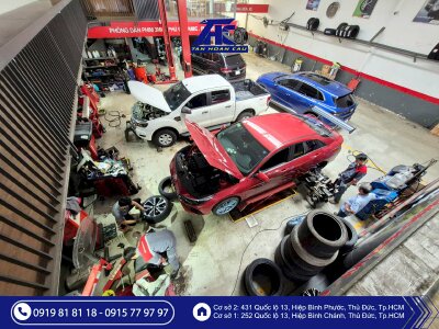 Bảo dưỡng ô tô định kỳ – Vì sao hàng trăm chủ xe lựa chọn Ô Tô Tân Hoàn Cầu? Thay vì phải tìm nhiều nơi cho từng hạng mục, chủ xe có thể thực hiện nhiều nhu cầu thay lốp & chăm sóc ô tô tại cùng một trung tâm chuyên nghiệp và uy tín tại Ô Tô Tân Hoàn Cầu TP.HCM