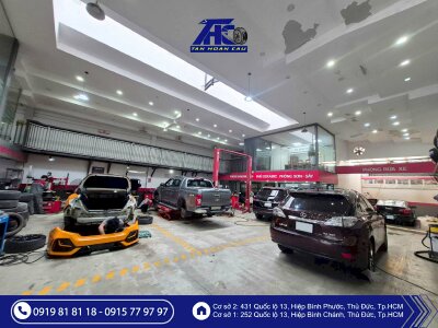 Trung tâm đa dịch vụ chăm sóc xe ô tô chuyên nghiệp Ô Tô Tân Hoàn Cầu TP.HCM – Giải pháp toàn diện cho mọi dòng xe & nơi chủ xe TP.HCM tin chọn vì chất lượng và giá cả tốt hiện nay!