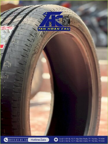 Lốp Bridgestone Turanza ER33 215/60R16 095H - THC73