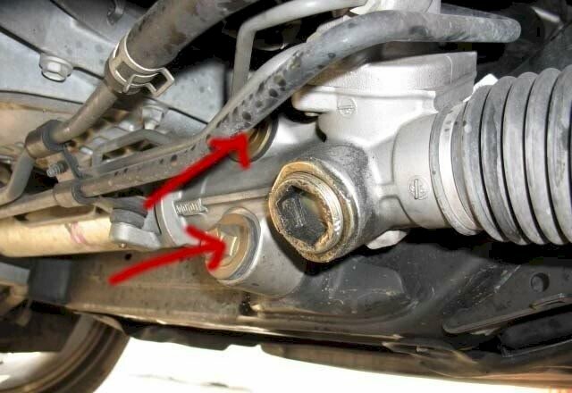 Đóng bạc thước lái ô tô