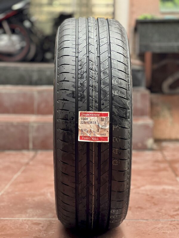 Tôi có thể tự thay lốp ô tô không?