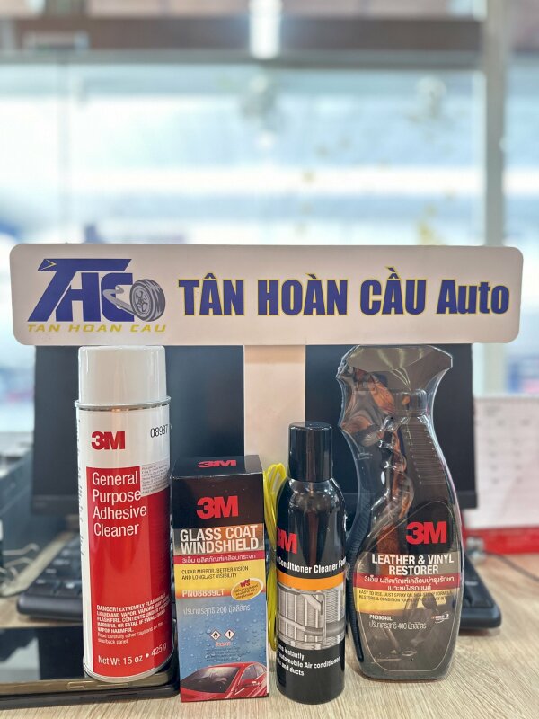 Thay lốp ô tô nhận quà đặc biệt từ đại lý Bridgestone Tân Hoàn Cầu