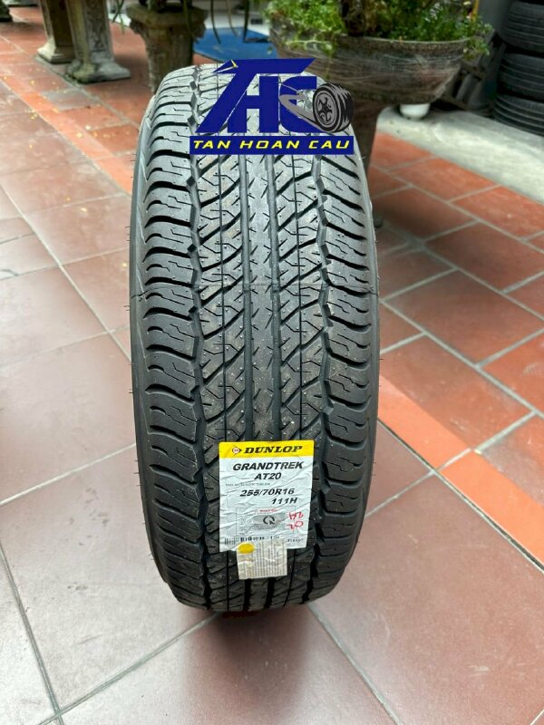 Lốp Dunlop 255/70R16 AT22 - THC557 - Ô Tô Tân Hoàn Cầu