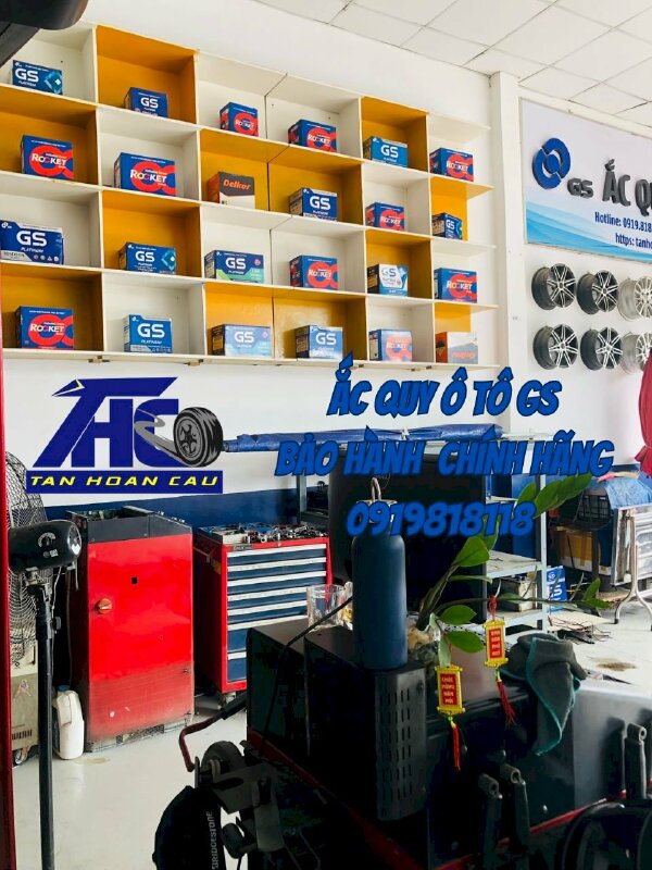 Ắc quy Ô tô phát đi 10 tín hiệu cần được kiểm tra chăm sóc thay ắc quy ô tô chính hãng Ô Tô Tân Hoàn Cầu 