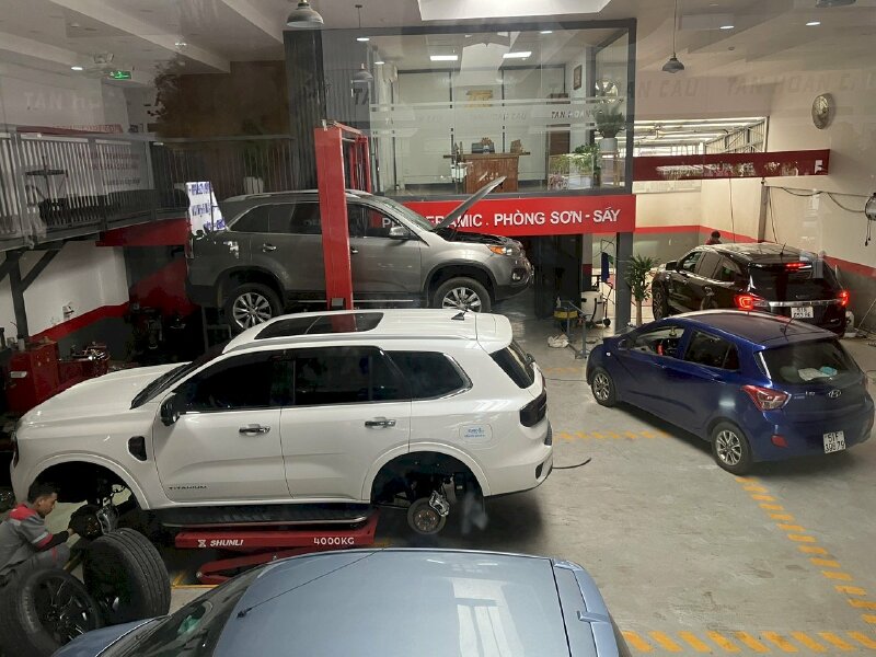 Ô Tô Tân Hoàn Cầu Since 1996 Garage Ô Tô Thủ Đức Dịch Vụ Bảo Dưỡng Ô Tô Chuyên Nghiệp Dịch Vụ Bảo Dưỡng Chuyên Nghiệp, Đa Dạng
