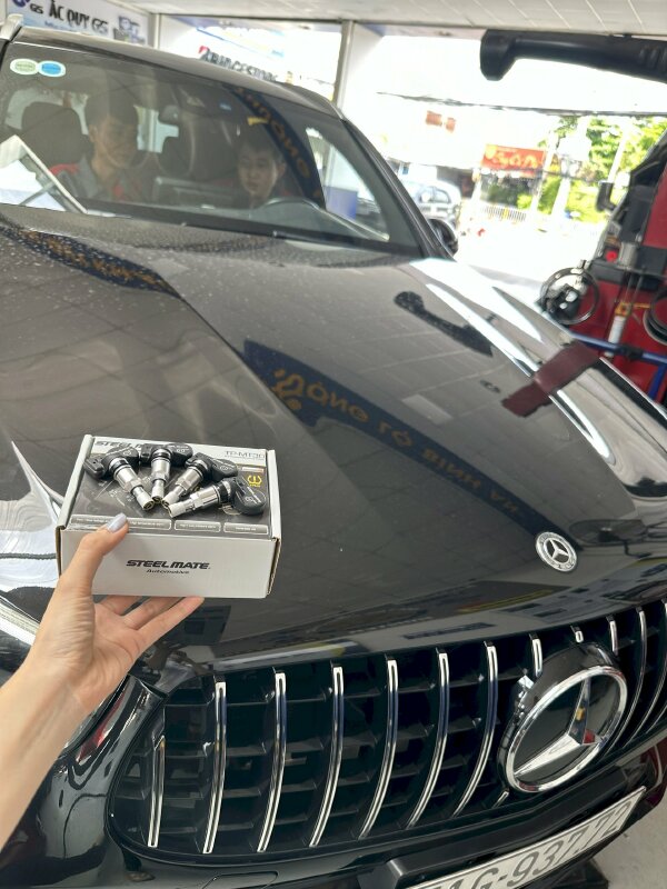 Ô Tô Tân Hoàn Cầu Since 1996 Garage Ô Tô Thủ Đức Dịch Vụ Bảo Dưỡng Ô Tô Chuyên Nghiệp Dịch Vụ Bảo Dưỡng Chuyên Nghiệp, Đa Dạng