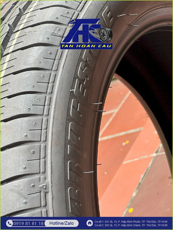 Lốp Bridgestone Dueler A/T D693 265/65R17 112S - THC96